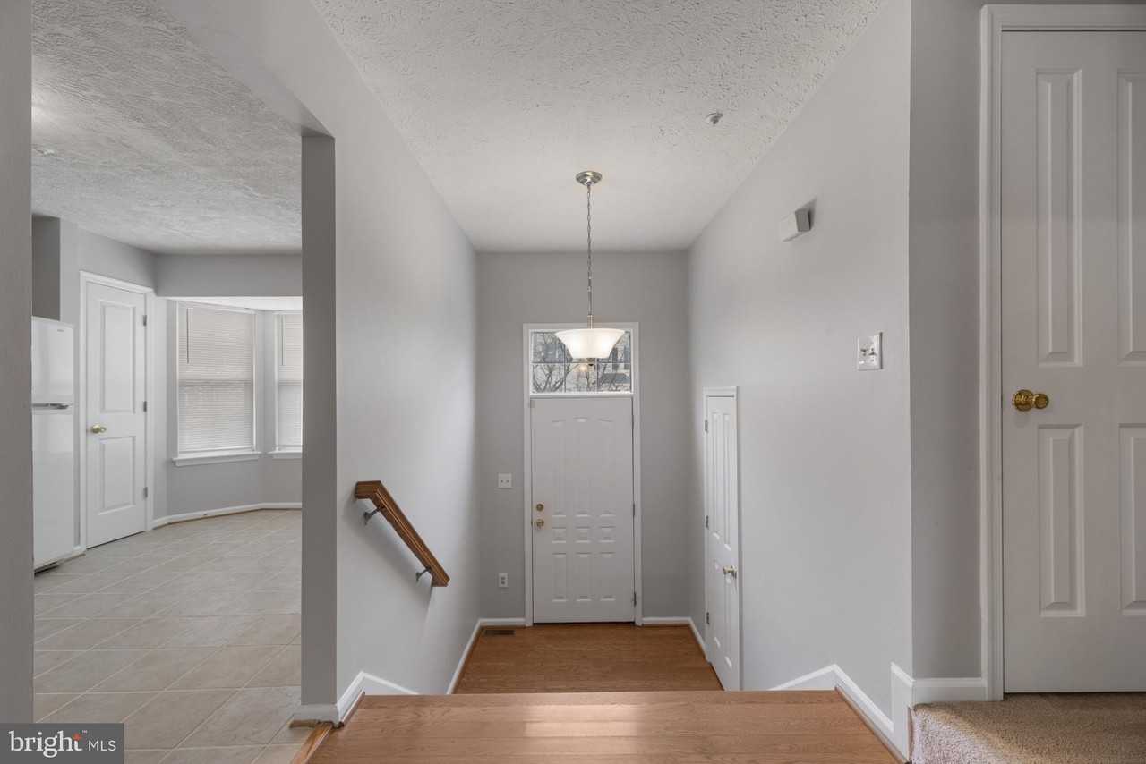 2670 Worrell Court - Photo 5 of 34