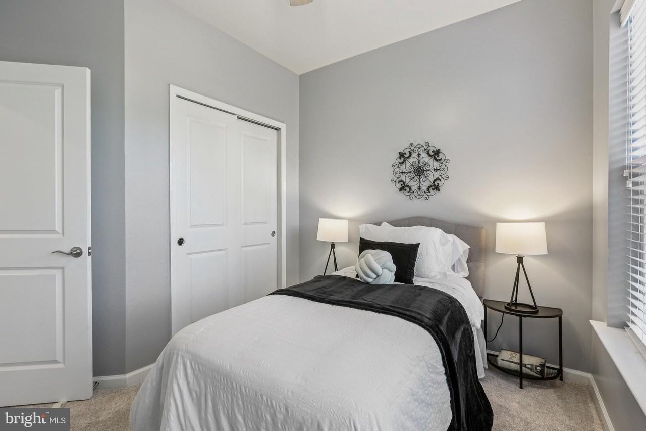 238 Narrowleaf Way - Photo 5 of 35