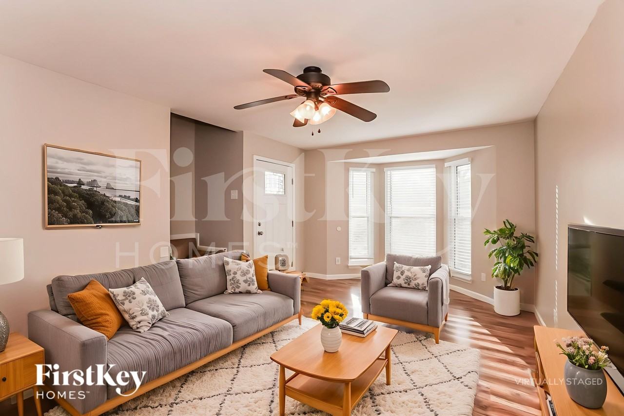 181 Whitehall Dr - Photo 5 of 19