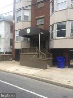 featured image of 229 N Locust St Apt 1 #1