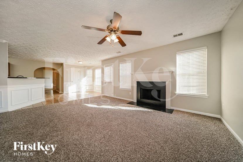 6496 Snowden Dr - Photo 6 of 18