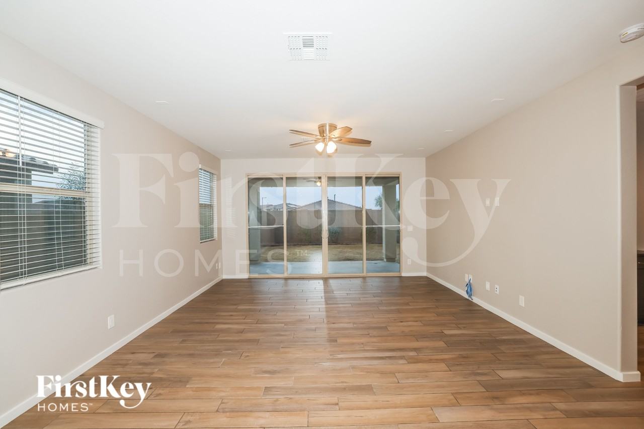 17823 W Bajada Rd - Photo 3 of 16