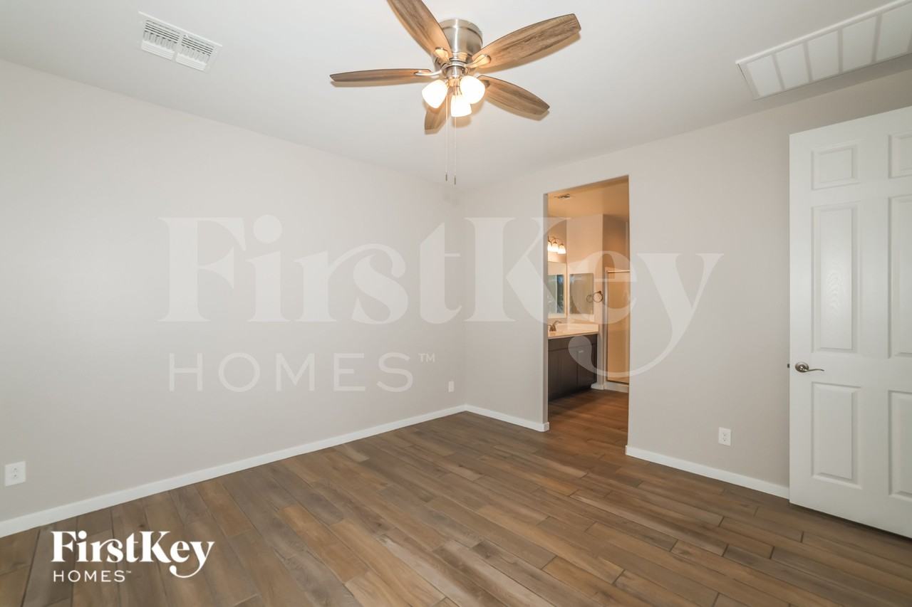 17823 W Bajada Rd - Photo 6 of 16