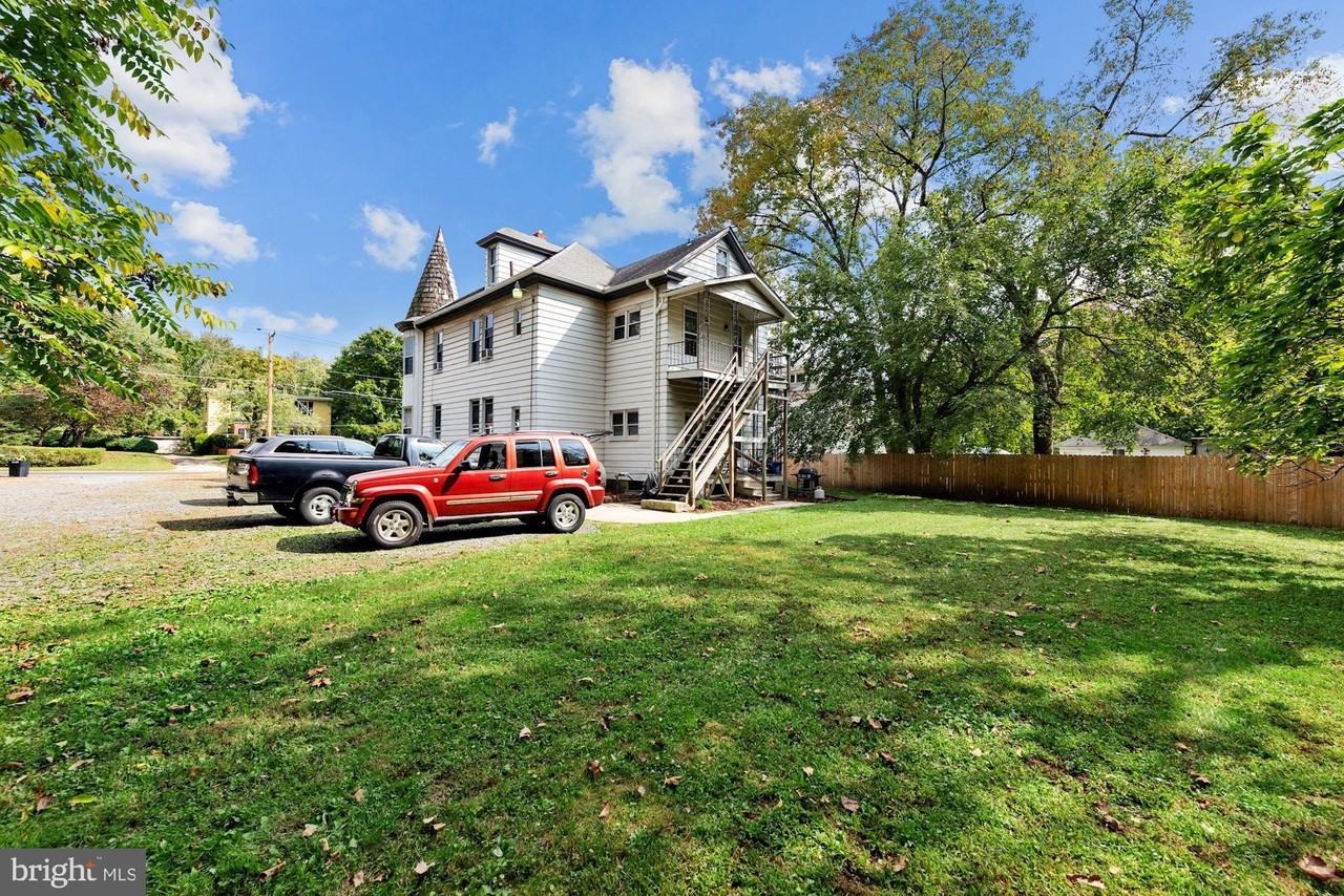 102 Lumberton Rd Unit 4 #4 - Photo 5 of 6