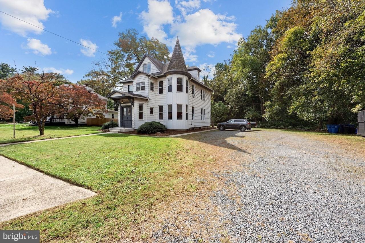 102 Lumberton Rd Unit 4 #4 - Photo 6 of 6