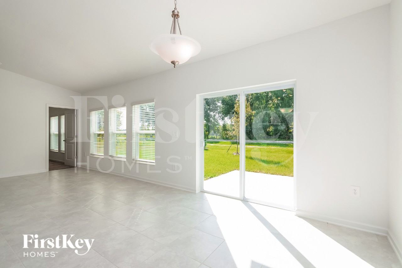 1720 Teagan Lane - Photo 5 of 16