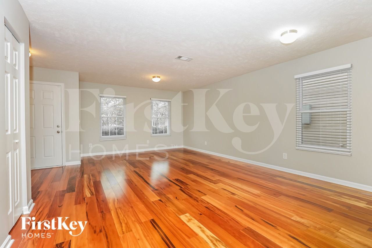 322 Elderberry Way - Photo 2 of 16