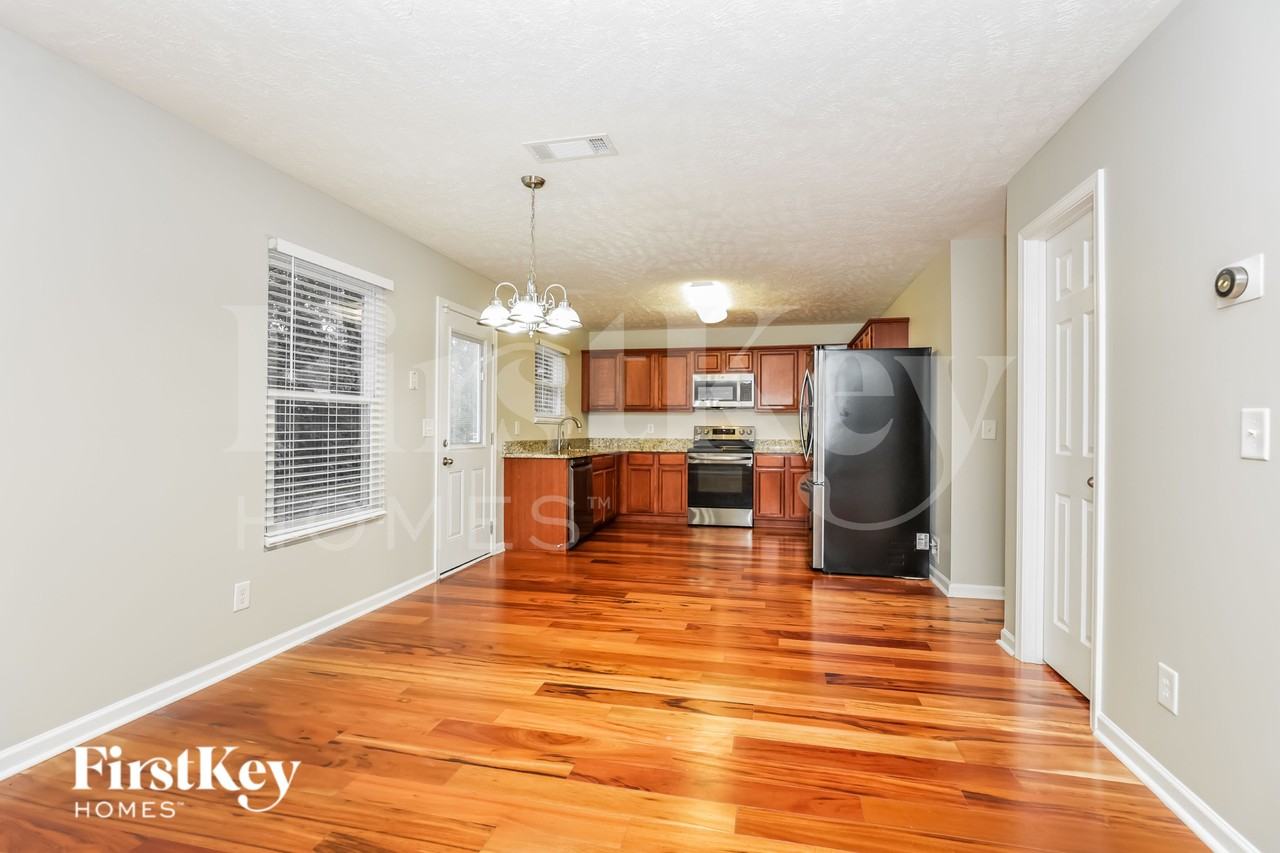 322 Elderberry Way - Photo 4 of 16