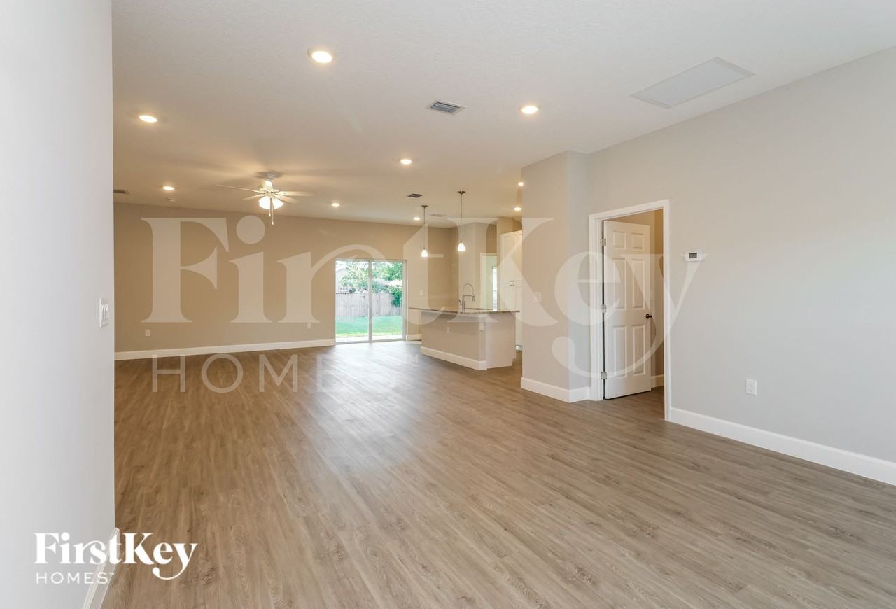 518 White Plains Ave Sw - Photo 3 of 16