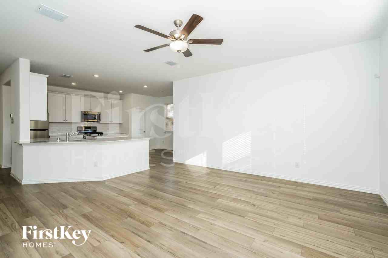 929 High Noon Dr - Photo 4 of 16