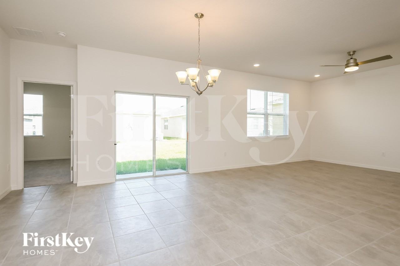 1226 Ponca Rd - Photo 6 of 19