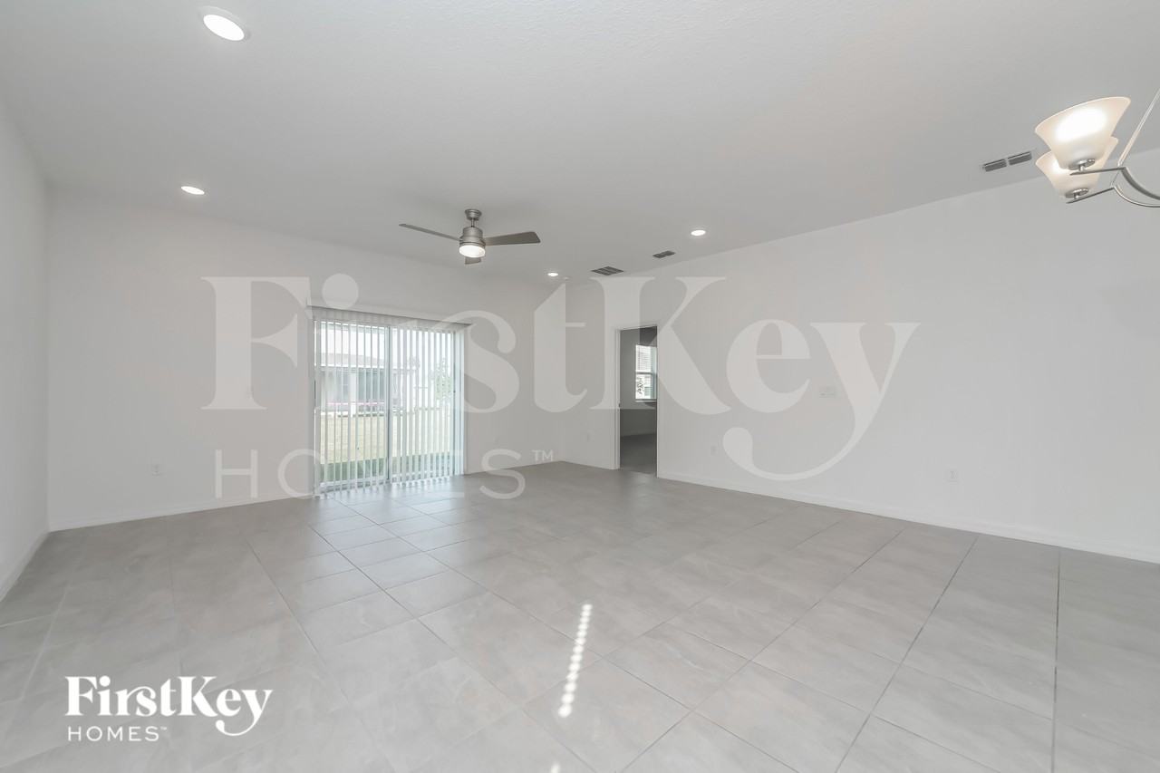 1246 Ponca Rd - Photo 2 of 19