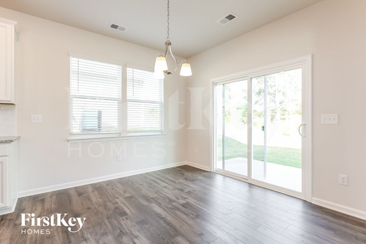 408 Stonefence Dr - Photo 5 of 16