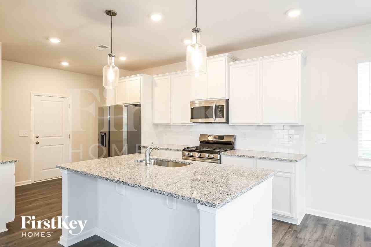 408 Stonefence Dr - Photo 6 of 16