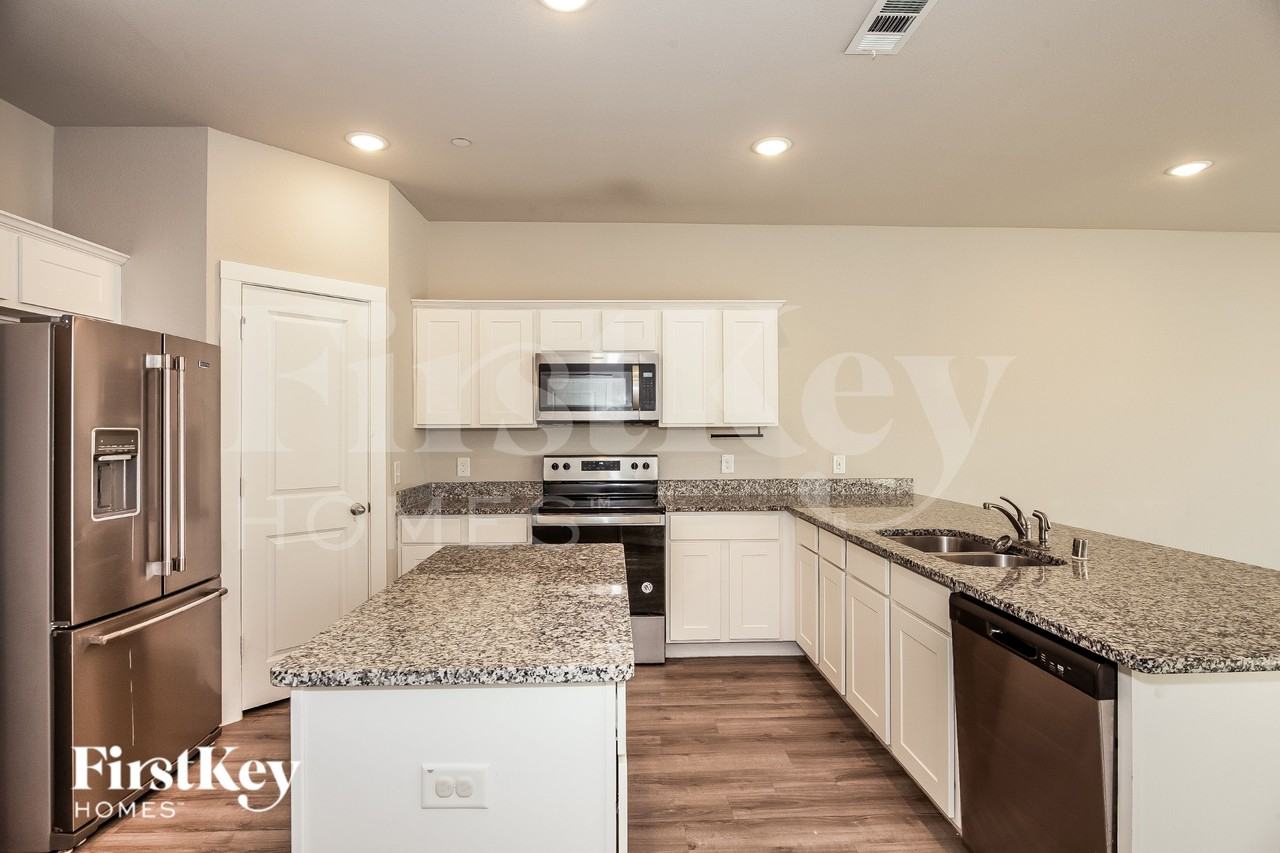 308 Niki Dr - Photo 6 of 16