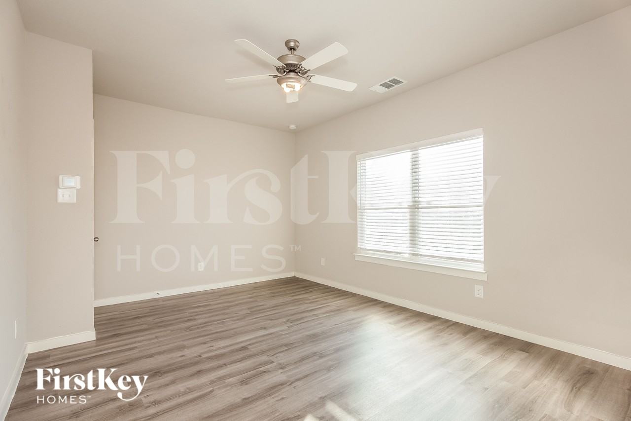 308 Niki Dr - Photo 7 of 16