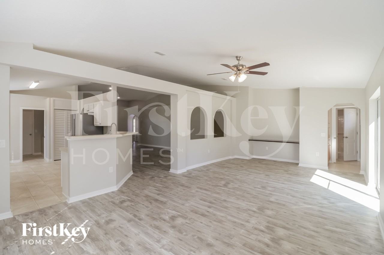 13230 Kent Bradley Street - Photo 5 of 15