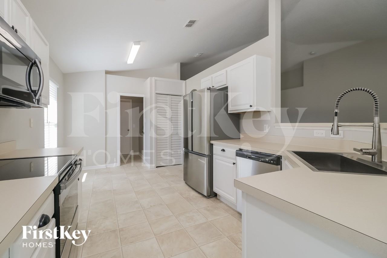 13230 Kent Bradley Street - Photo 7 of 15