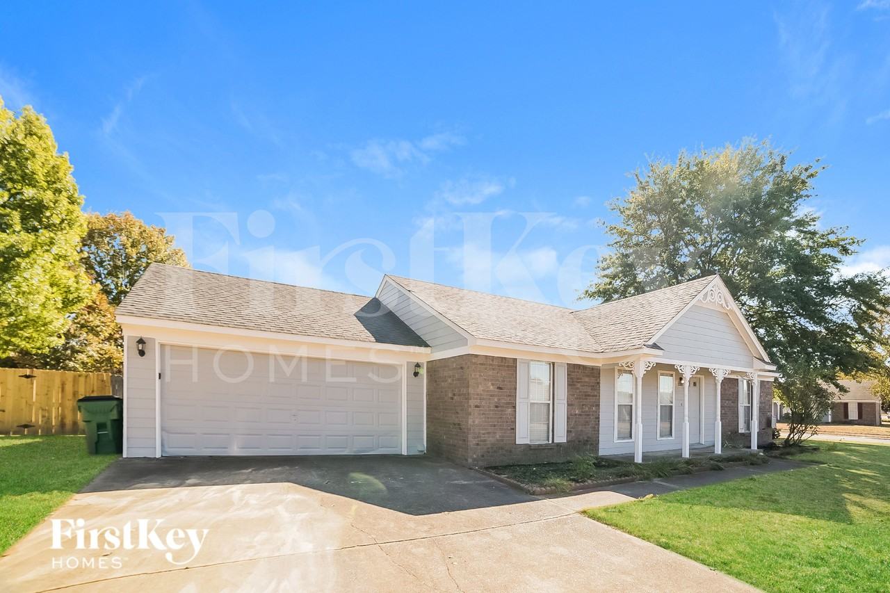 7212 Layne Dr - Photo 2 of 15