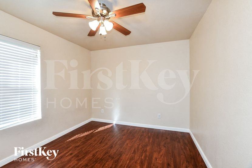 12325 Arbor Lake Road - Photo 7 of 15