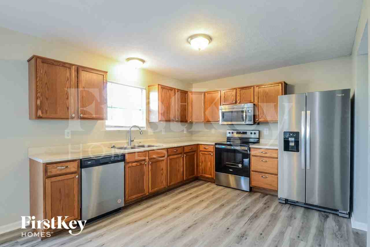 6868 W Odessa Way - Photo 6 of 15