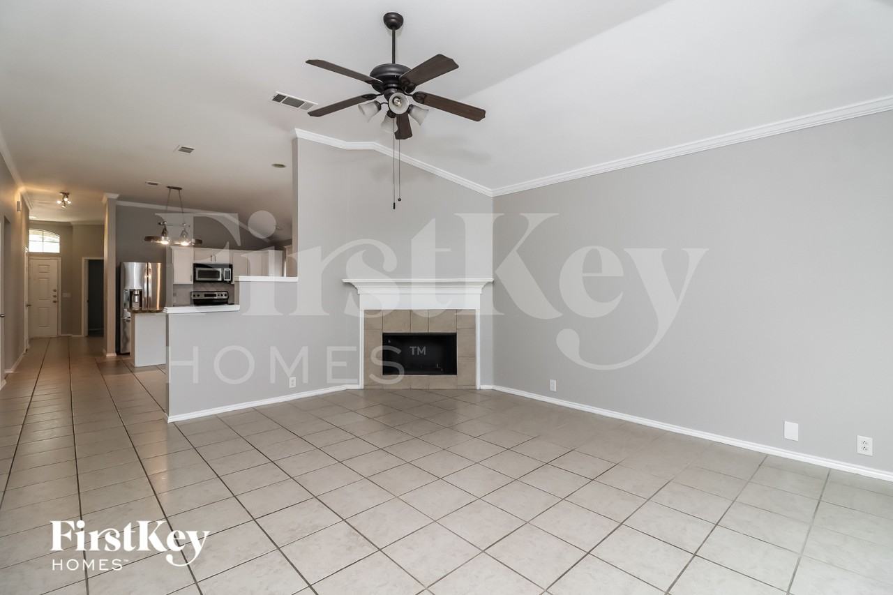 105 Bear Trl - Photo 2 of 15