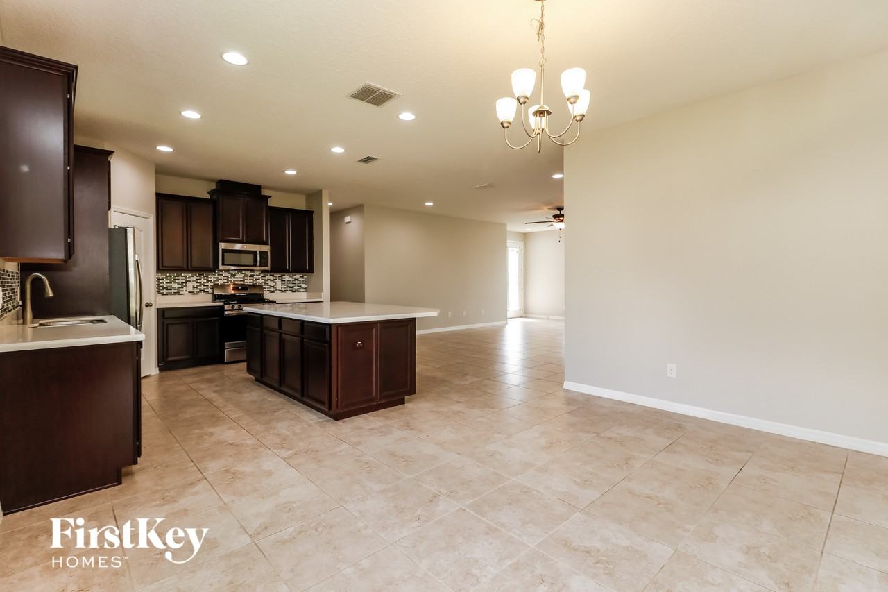 1019 Nathan Ridge Road - Photo 4 of 15