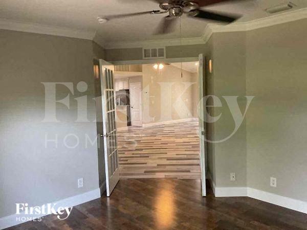 1508 Sw 28th Ter - Photo 3 of 10