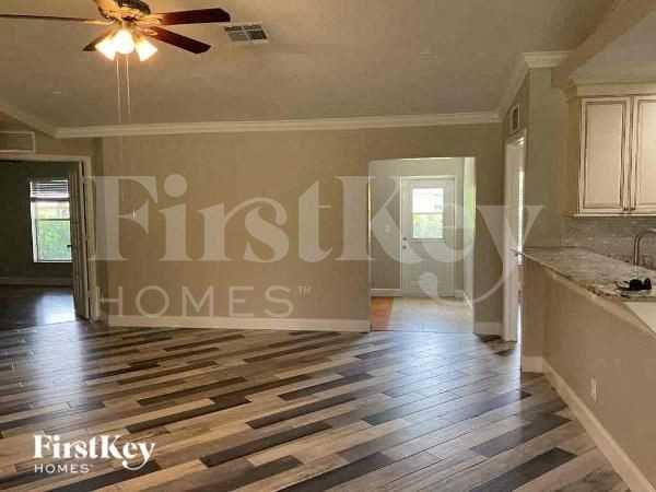 1508 Sw 28th Ter - Photo 4 of 10