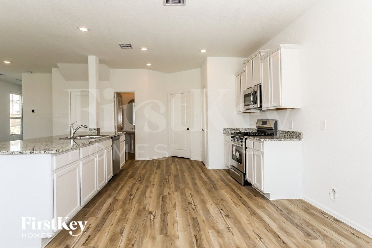 23939 Steep Climb Dr - Photo 6 of 15