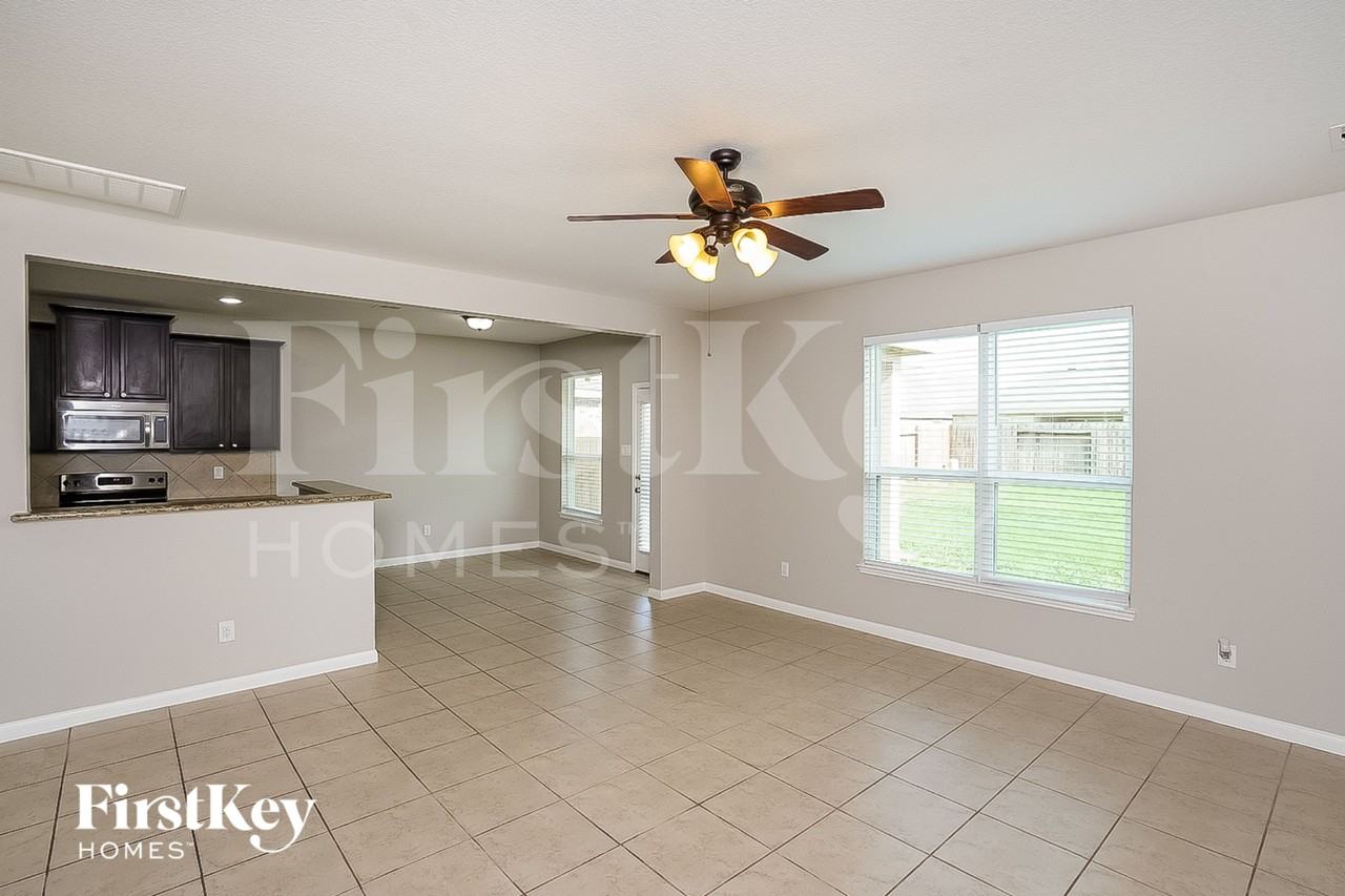 22630 August Crow Dr - Photo 3 of 16