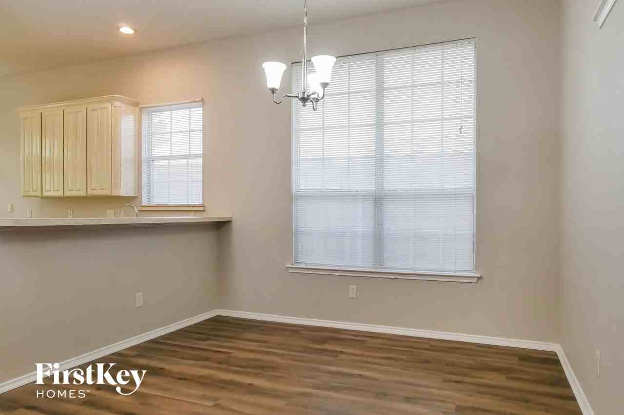 9097 Brushy Creek Trl - Photo 6 of 15