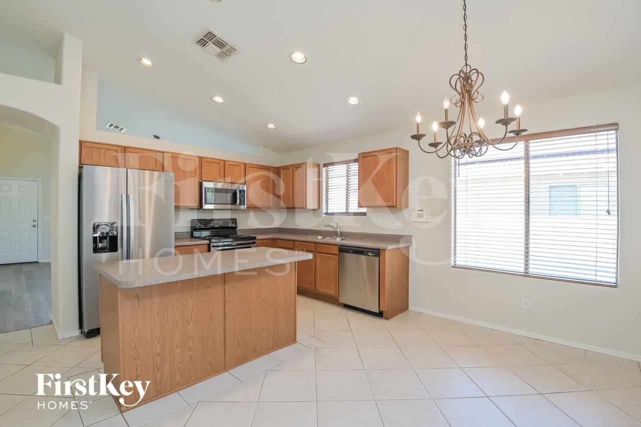 6951 W Red Rock Dr - Photo 6 of 15