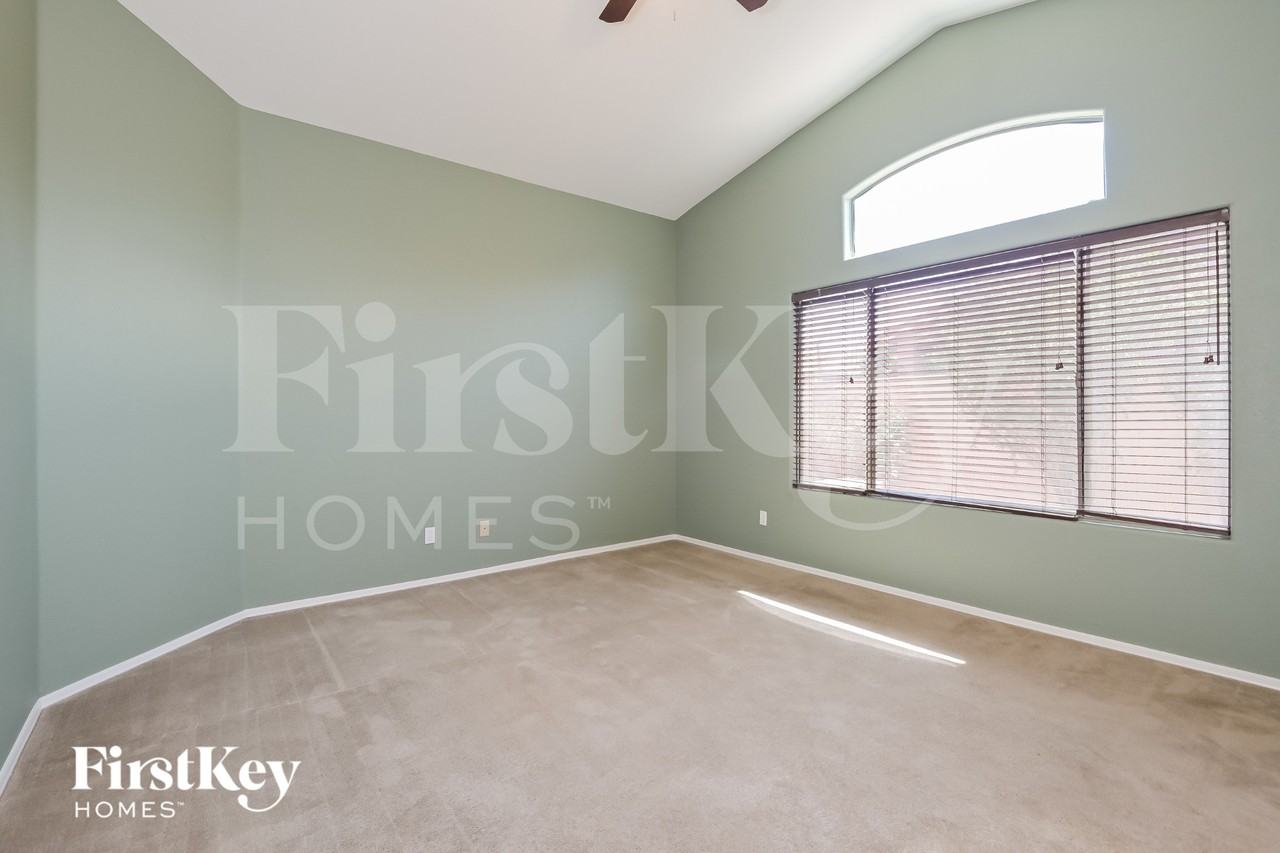 6951 W Red Rock Dr - Photo 7 of 15