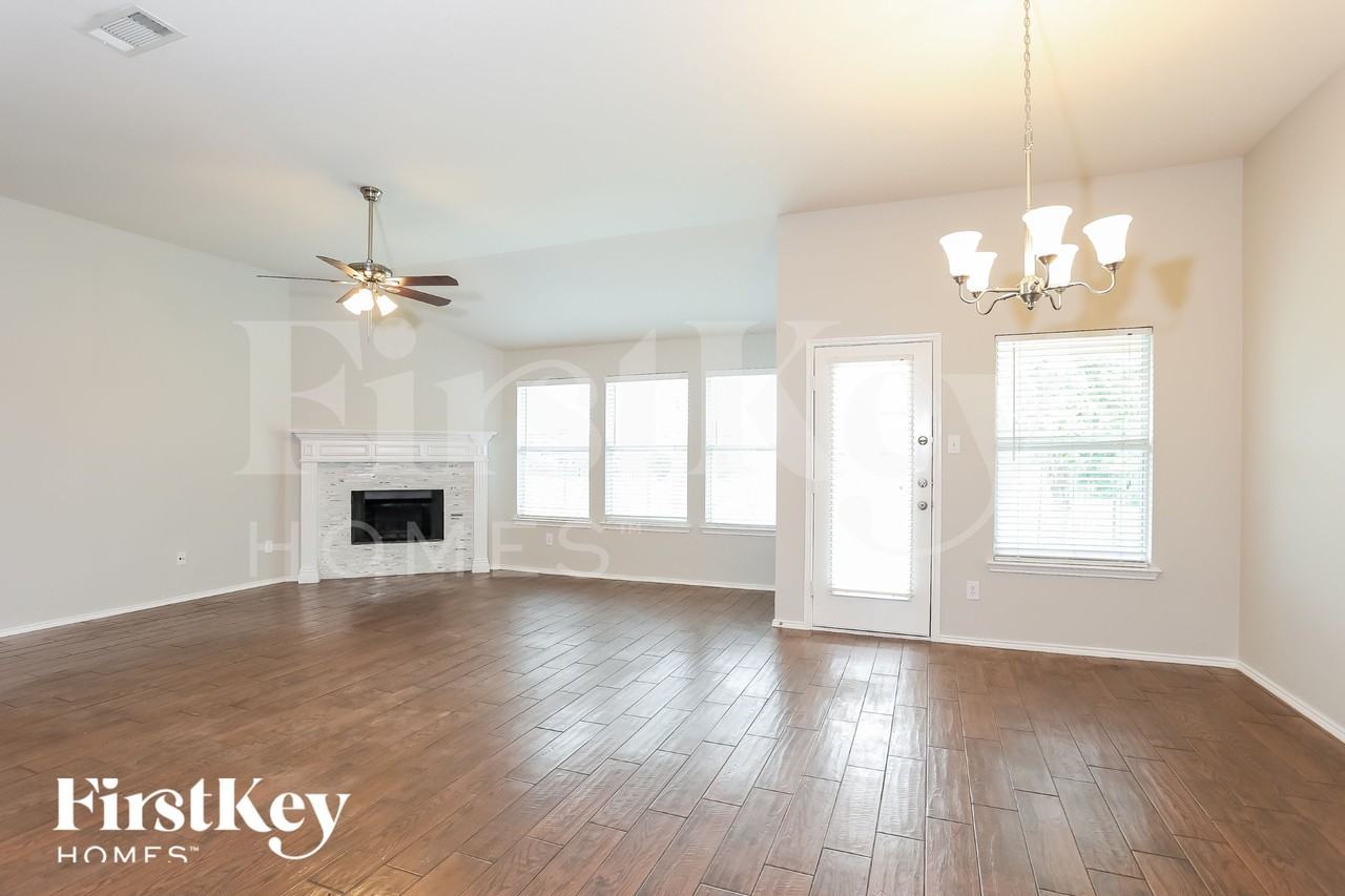 5033 Charisma Drive - Photo 5 of 15