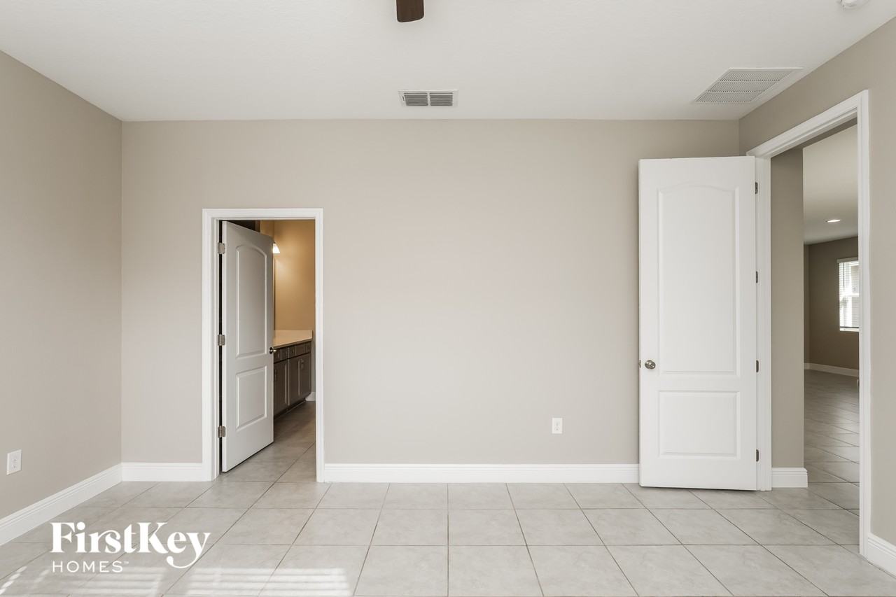 1246 Stratton Ave - Photo 5 of 15