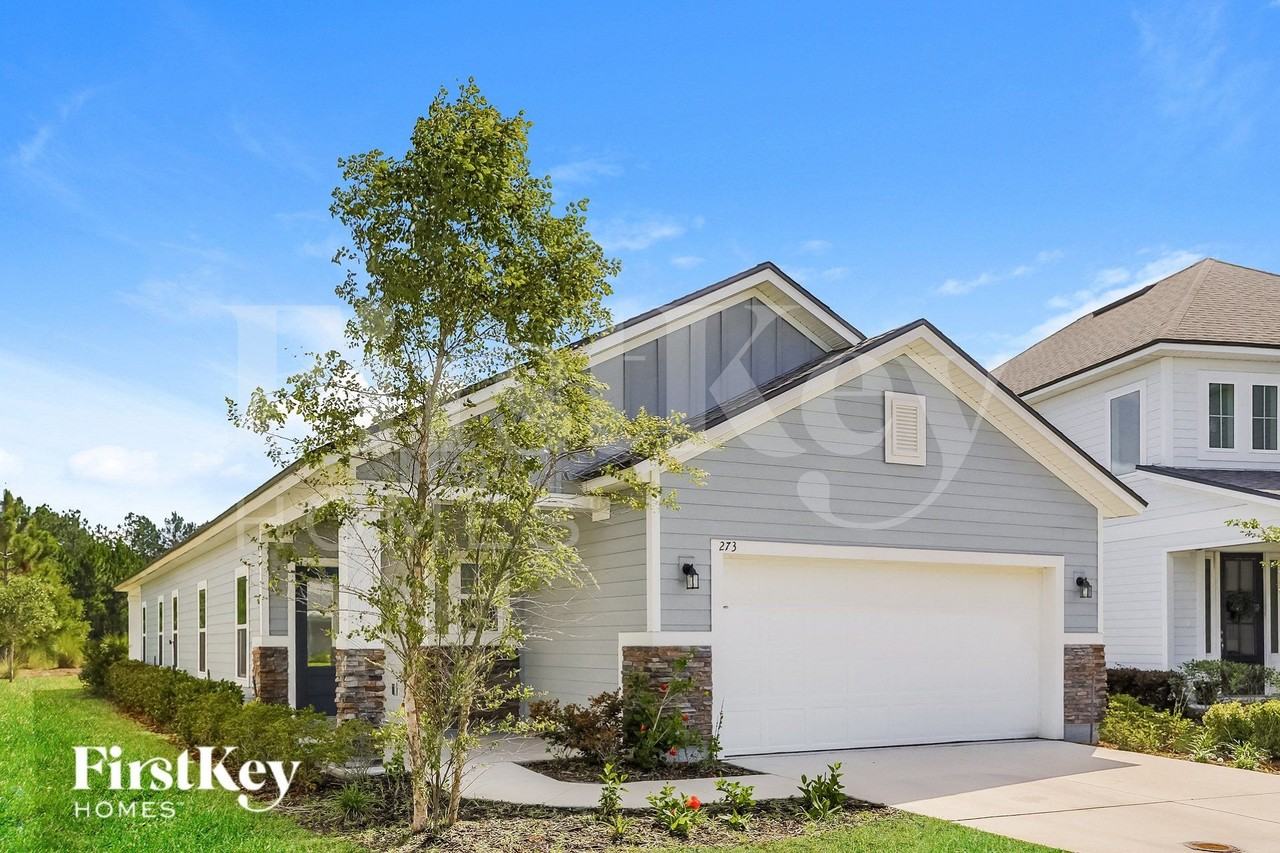 273 Ferndale Way - Photo 2 of 16