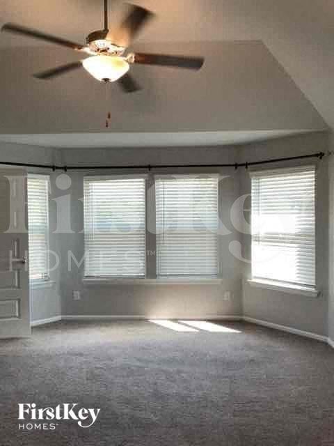 3361 Duncan Way - Photo 6 of 10