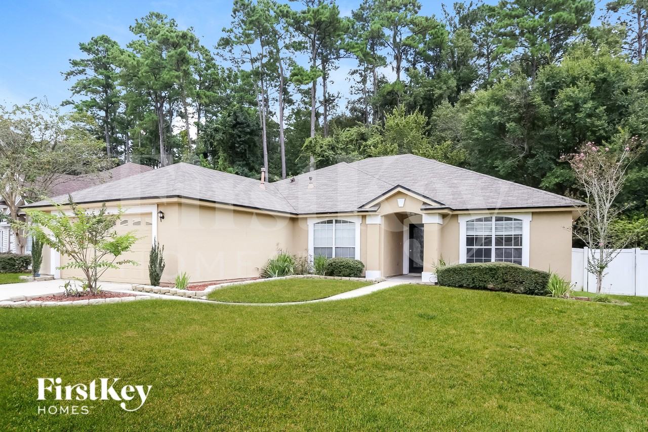 14107 Summer Breeze Dr E - Photo 2 of 15