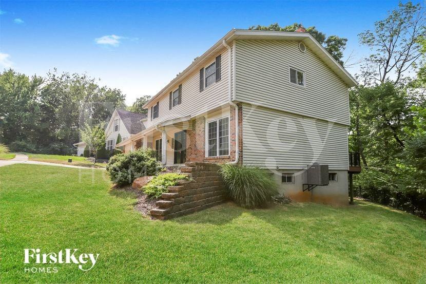 1387 Still House Creek Rd - Photo 2 of 15