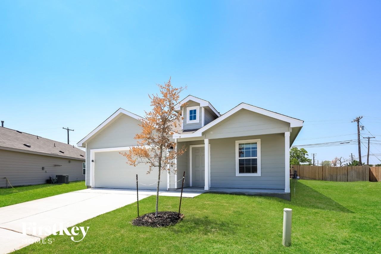 1923 Morse Way - Photo 2 of 15