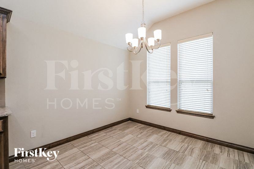 15904 Tall Grass Dr - Photo 3 of 15