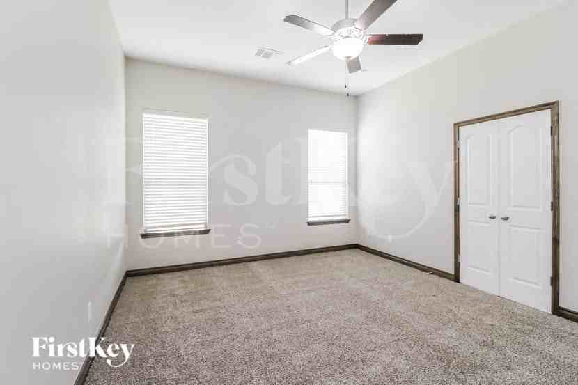 15904 Tall Grass Dr - Photo 7 of 15