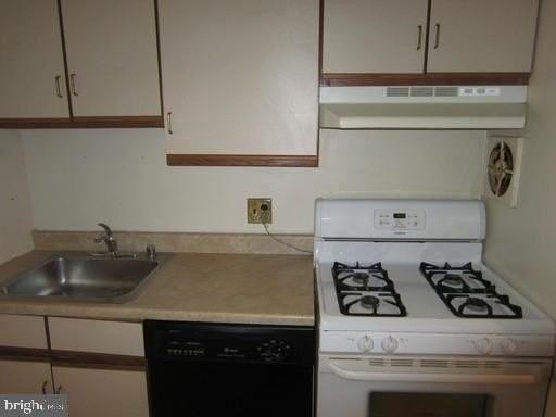 1921 Wilson Ln Apt 303 #303 - Photo 6 of 12