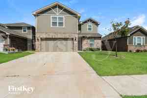 featured image of 1017 Northwest 6th Street