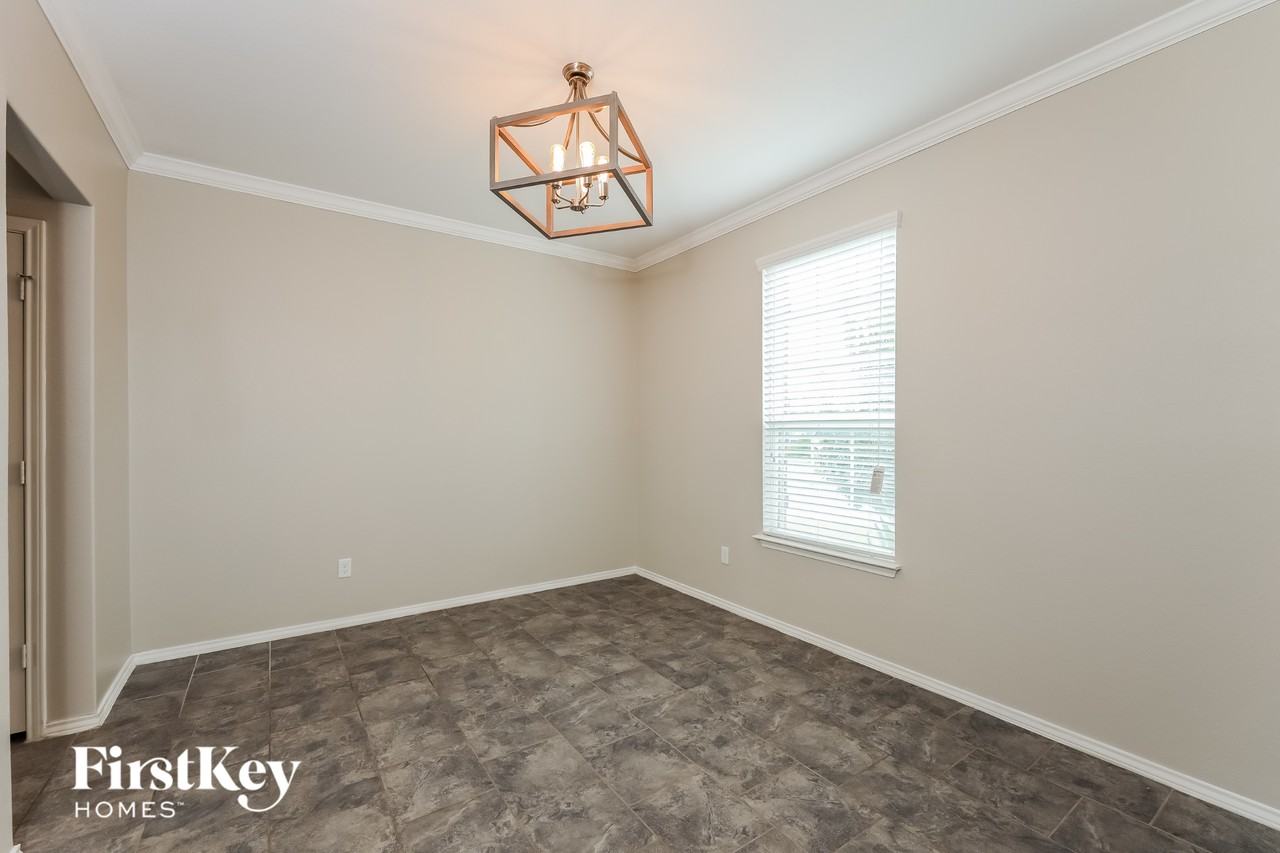 7111 Marina Del Rey - Photo 5 of 15