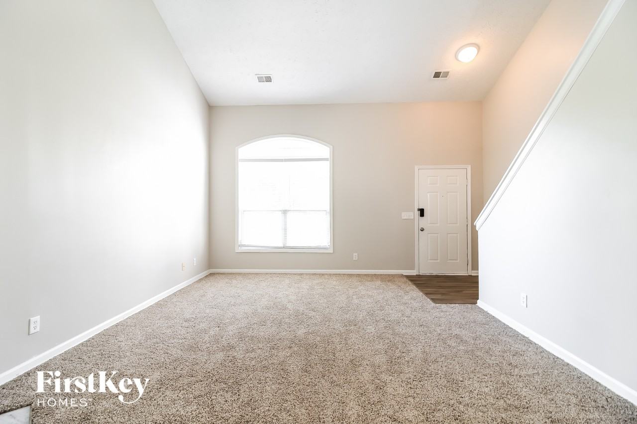 763 Ives Way Nw - Photo 3 of 15