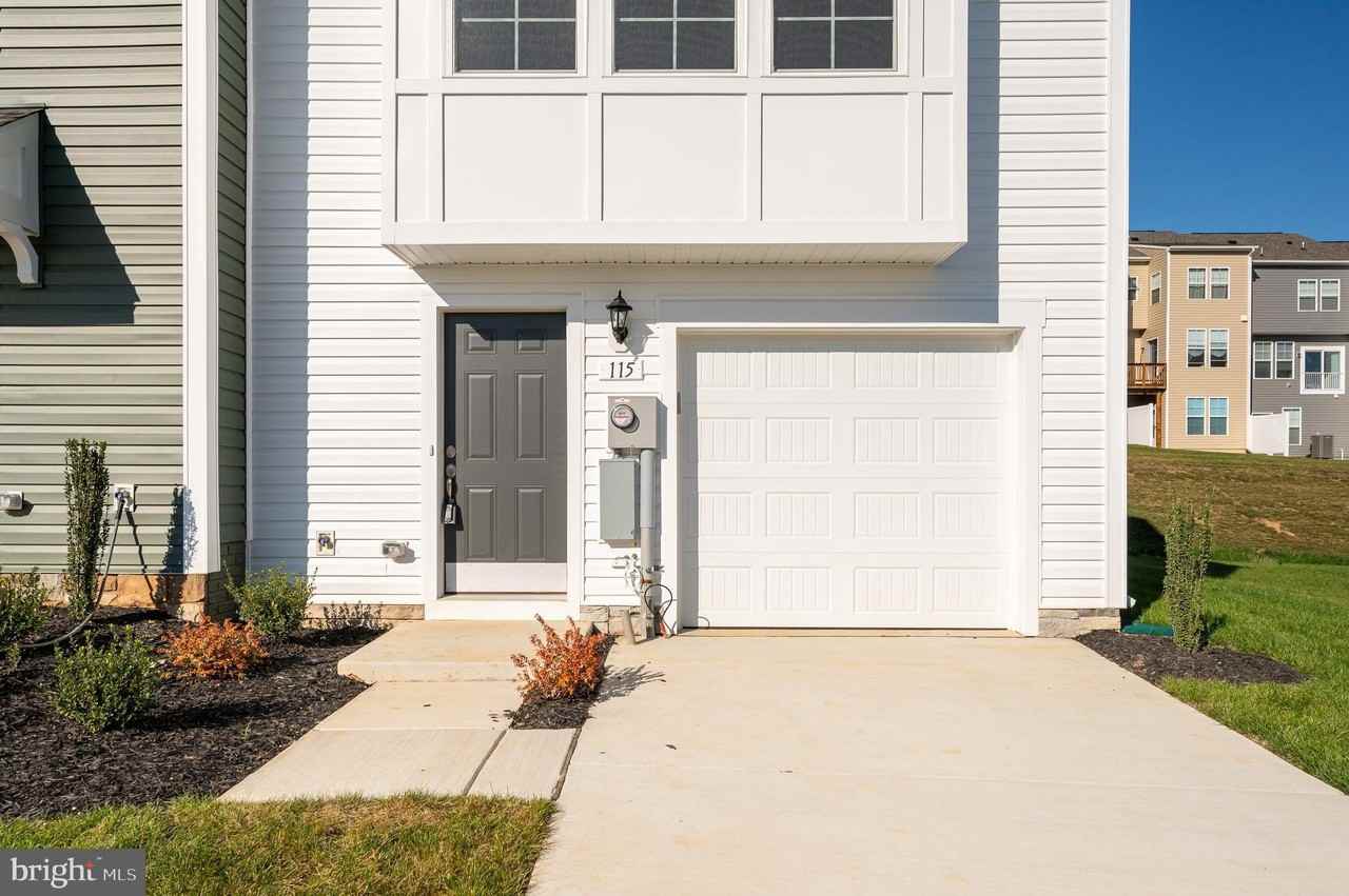 115 Tuxford Rd - Photo 4 of 44