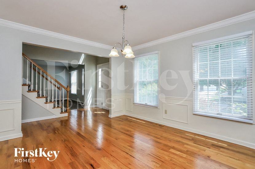 16030 Surfview Ct - Photo 4 of 15