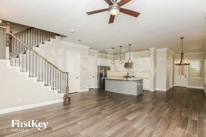 13725 Parkline Way - Photo 3 of 15